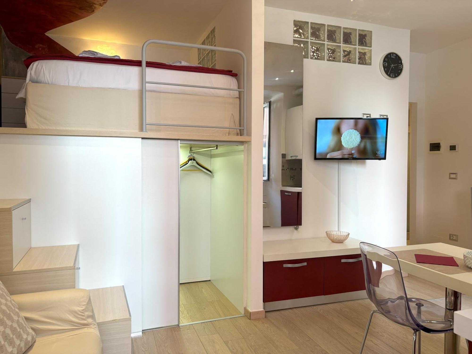 Red Velvet Trieste Exterior foto